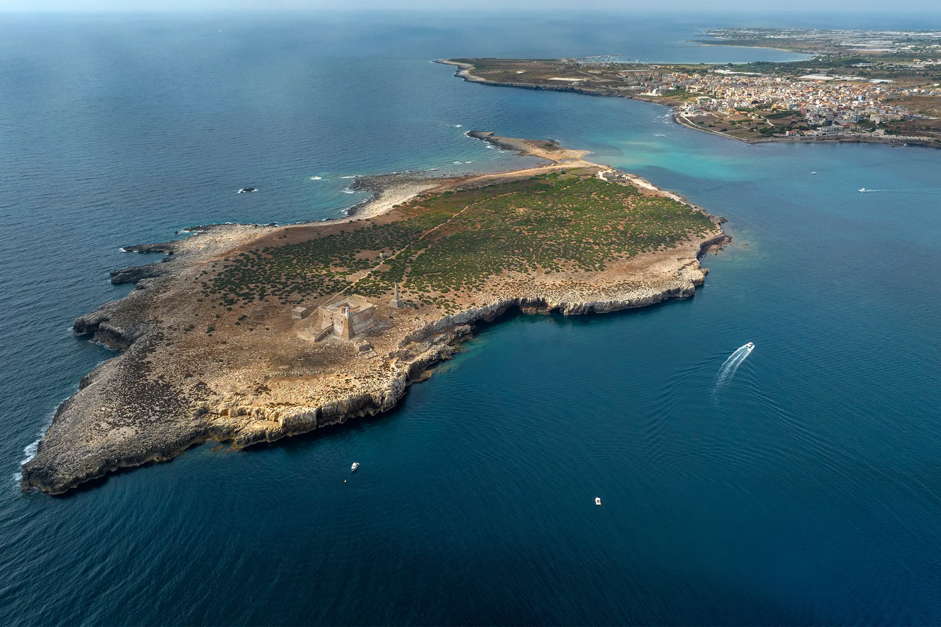 Ditch the packed beaches and hit the open sea with our boat tour in Marzamemi! Sail toward the edge of Sicily at your own pace.
